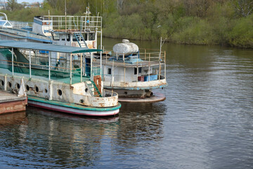 Fototapeta premium old ships on the river