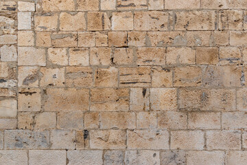 Mur ancien en grosses pierres, Sud-ouest, France