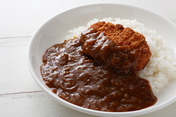 カツカレー