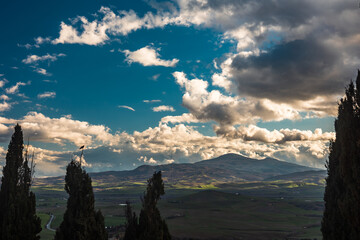 Fototapeta premium Afternoon colors in Tuscany