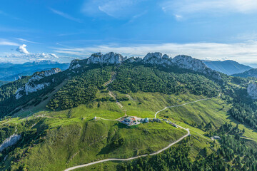 Herbstliche Stimmung an der Kampenwand in den Chiemgauer Alpen