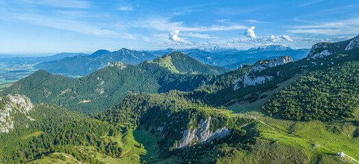 Herbstliche Stimmung an der Kampenwand in den Chiemgauer Alpen