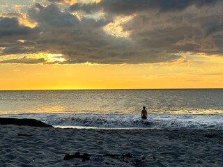 atardecer en la playa