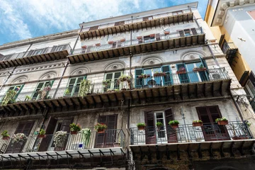 Foto op Plexiglas Facade of an old classic building, Palermo, Sicily, Italy © jordi2r