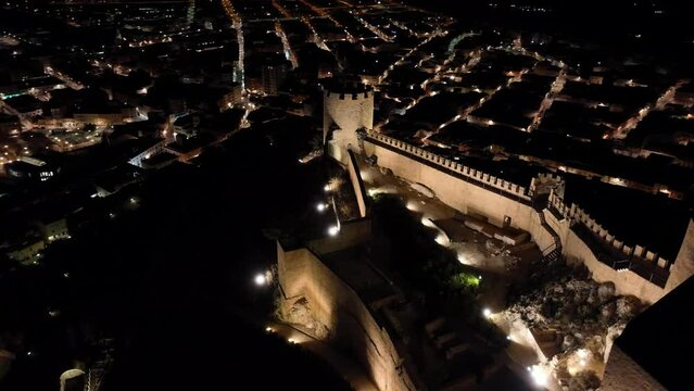 Vuelo nocturno Castillo de Castalla en Alicante