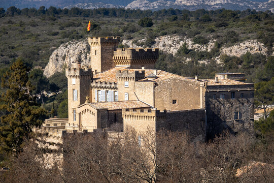 ch&acirc;teau de La Barben, Rocher Mistral.