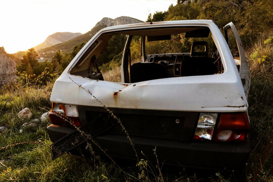 old abandoned car