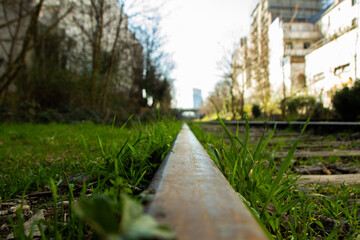 Sur les rails