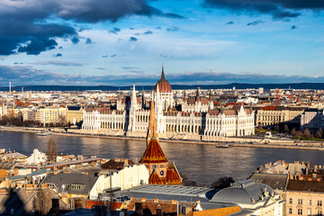 Wonderful view of the Budapest city Parliament building, beautiful Unesco heritage site nad most...