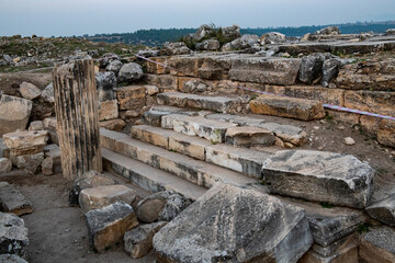 Blaundos Antique City is 40 km from Sulumenli, Usak. The city, which is close to the Phrygian border in the Lydian Region, was founded by the Macedonians after Alexander the Great's expedition 