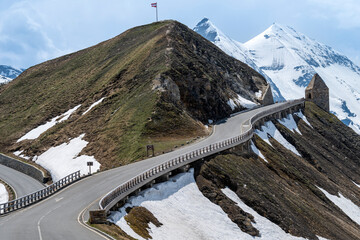 Grossglockner High Alpine Road in the austrian alps - 753284289