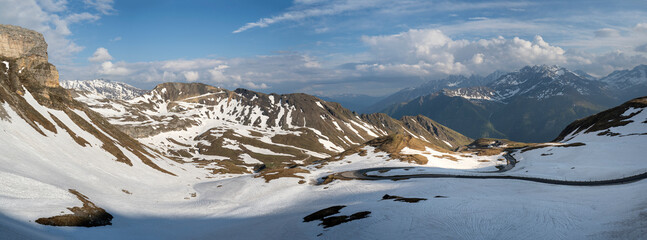 Panoramic view of Grossglockner High Alpine Road in the austrian alps - 753284418
