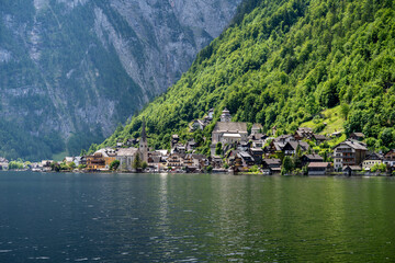 Hallstatt village in Austrian Alps. - 753305048