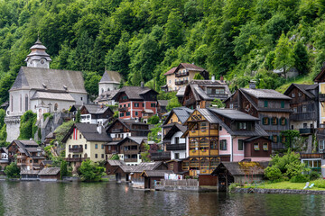 Hallstatt village in Austrian Alps. - 753305081