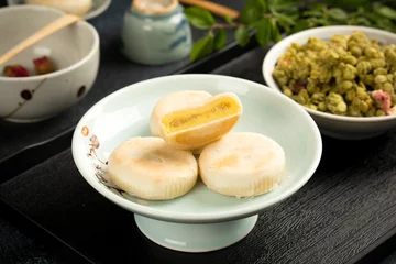 Fototapeten Durian Cake, arepas food, bakery, casual snacks © Creative Perspective