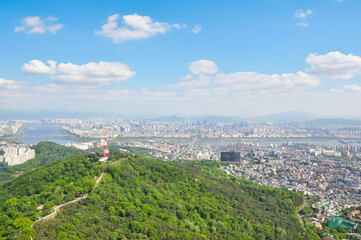韓国ソウルの南山タワーから見たソウル市街風景