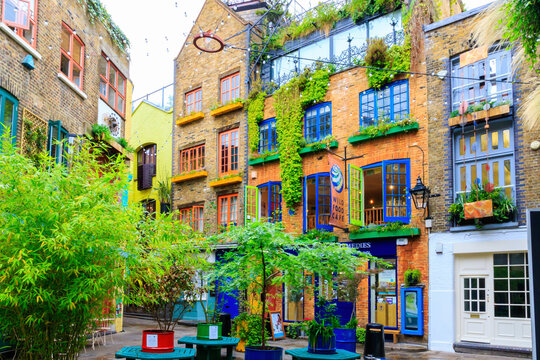 London&rsquo;s hidden gem Neal&rsquo;s Yard, a colourful alley in Covent Garden, London, UK