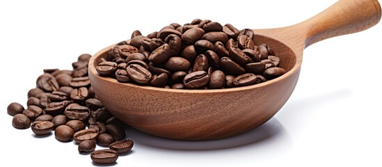 Obraz premium Rich Aroma: A Wooden Bowl Overflowing with Freshly Roasted Coffee Beans