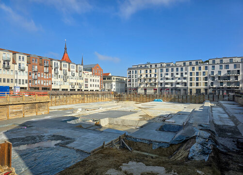 huge construction site of a building in the city of rostock at the "Glatter Aal" place or street