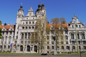 Fototapeta na wymiar Neues Rathaus in Leipzig