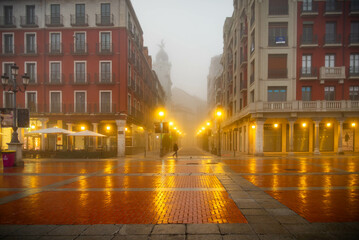 Valladolid ciudad histórica y monumental del pasado con mucho patrimonio histórico España en Europafuentes de composiciones y fotomontajes