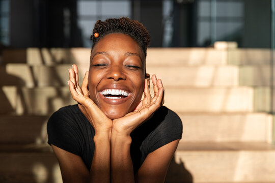 Woman Acts Silly And Shares A Brilliant Smile With The Camera 