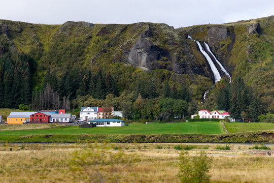 Icelandic Mountain Town: mountains, waterfall, countryside life