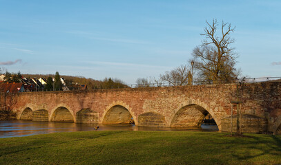 Alte Saalebrücke über die Fränkische Saale in Euerdorf, Landkreis Bad Kissingen, Unterfranken,...