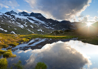 Schweiz, Graubünden, Piz Cambrena, Bernina Pass, Spiegelung, Berge, Schnee
