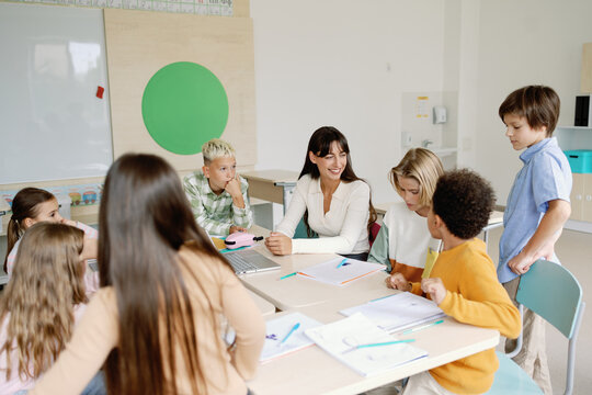 Cooperation peer student educator schooltime relationship teamwork