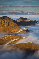 Italien, Lombardei, Stilfser Joch Nationalpark, Blick vom Monte Scorluzzo, Rifugio C. Garibaldi,...