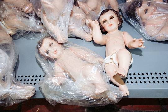 Baby Jesus Figurines 