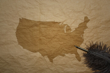 map of united states of america on a old paper background with old pen