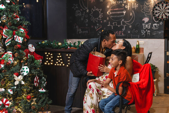 Christmas gift delivery