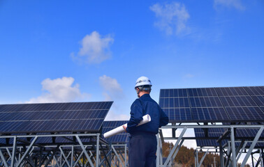 太陽光発電施設・点検パトロールのエンジニア