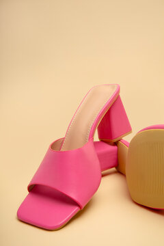 Pink fashionable sandal shoes