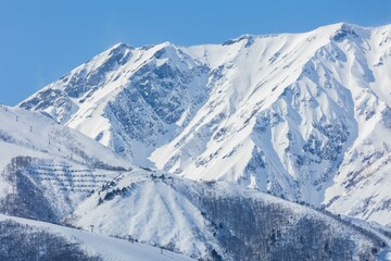 日本の風景・冬　長野県白馬村　雪の白馬連峰　天狗の頭と八方尾根