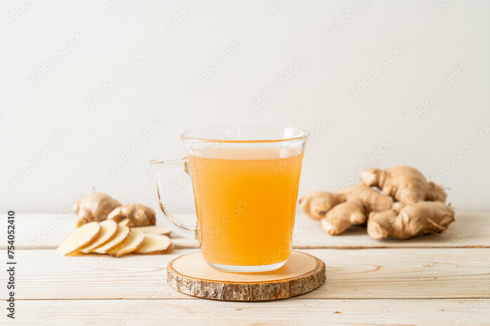 Poster fresh and hot ginger juice glass