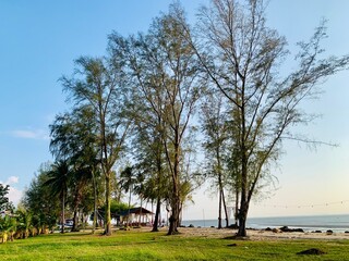 Lansai beach Laem klat
Lan Sai Beach is a beach that looks like a headland extending into the sea. There are fine white sand grains. which is considered the highlight of this sandy beach The atmospher