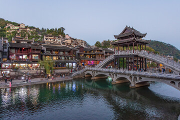 Obraz premium Fenghuang was added to the UNESCO World Heritage Tentative List on March 28, 2008, in the Cultural category.