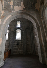 Fototapeta na wymiar Barhal Church, located in Yusufeli, Artvin, Turkey, was built by the Georgian King in the 10th century.