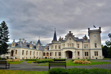 Fototapeta premium The Nadasdy Castle in Nadasdladány in Hungary