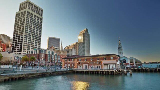 SAN FRANCISCO, USA - MARCH 7, 2024: Scenic timelapse hyperlapse city view on San Francisco downtown, historical and business city center, famous touristic landmark.