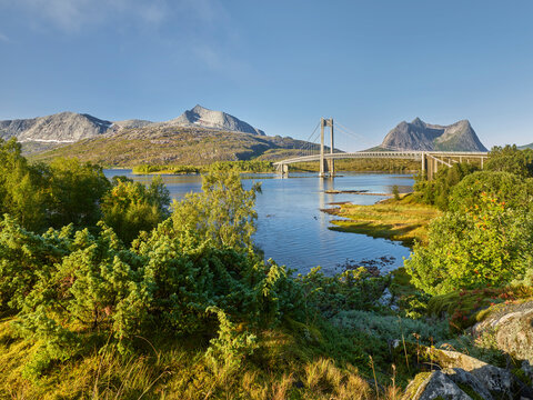 Efjord Br&uuml;cke, Kulhornet, Stortinden, Ballangen, Ofoten, Nordland, Norwegen