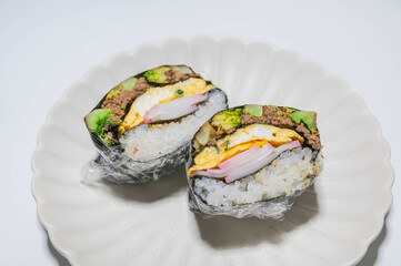 肉味噌のおにぎらず