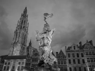 Zelfklevend Fotobehang Antwerpen in Belgien © Stephan Sühling