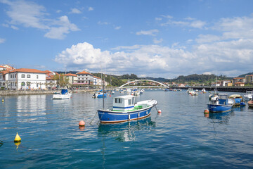 boats in the Plentzia estuary