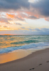 Amazing sunrise horizon, soft sky, turquoise sea waves