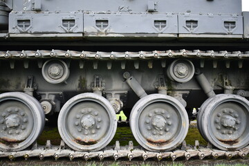 Side view of medium battle tank.