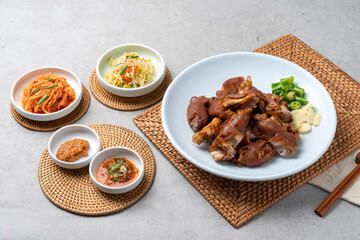 Korean food, jokbal, oriental medicine, pork, boiled pork, cold vegetables, maeyang, tray, noodles, mini, green onion pancake, mung bean pancake, red pepper pancake, side dish, salted shrimp